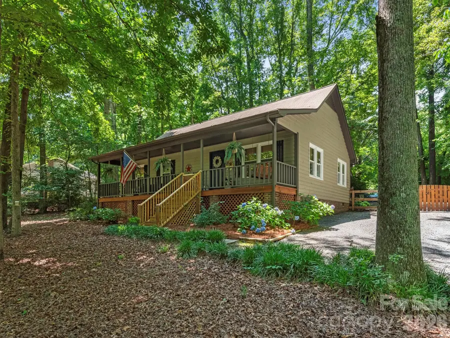 3814 Wonderland Drive, Matthews, NC 28104 - #2