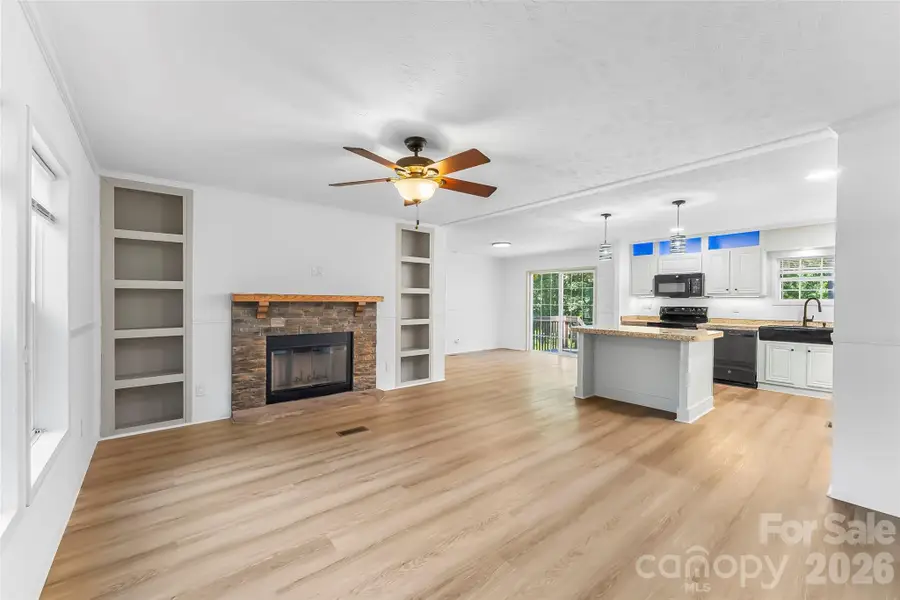 17 Windy Acres Drive, Hendersonville, NC 28792 - #3