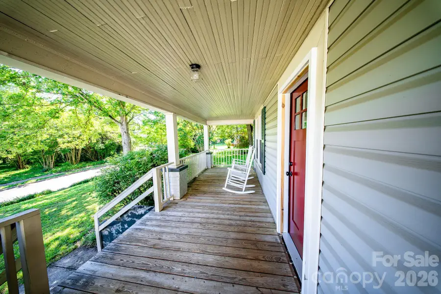 110 N Chestnut Street, Morganton, NC 28655 - #3