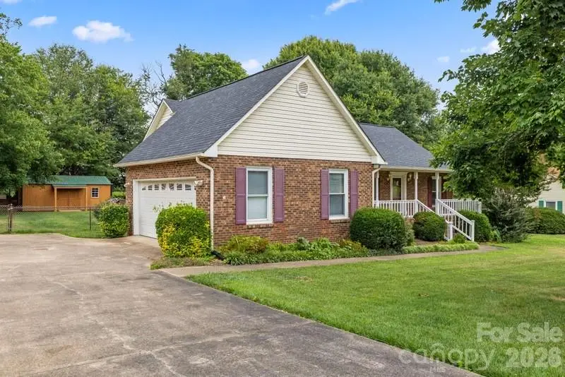 105 Spurgen Drive, Kings Mountain, NC 28086 - #2