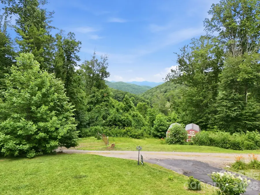 570 Rugged Top Road, Waynesville, NC 28785 - #2