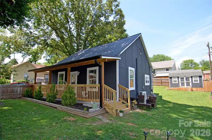 120 7th Street #20, Marion, NC 28752 - #2
