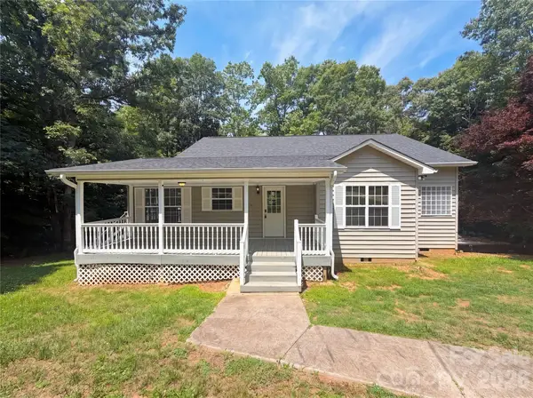 221 Grandview Drive, Statesville, NC 28677