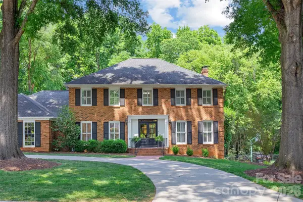 2726 Wamath Drive, Charlotte, NC 28210