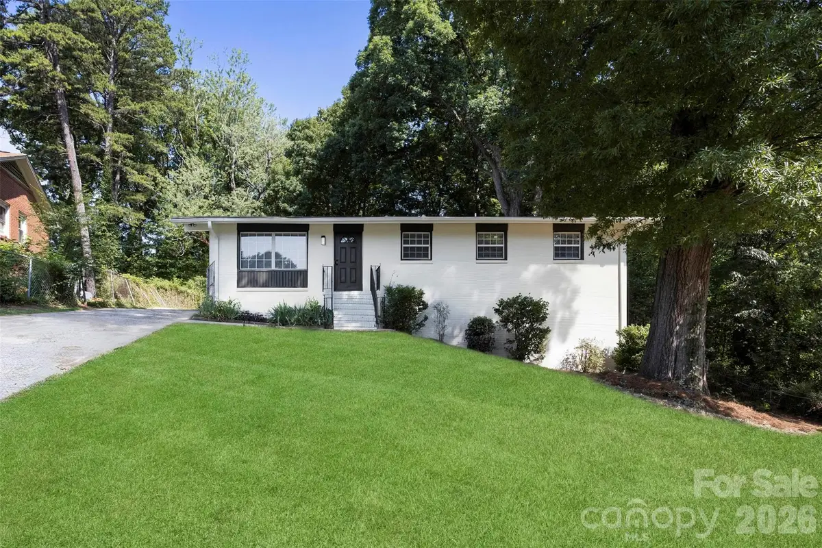 1047 White Plains Road, Charlotte, NC 28213 - #1
