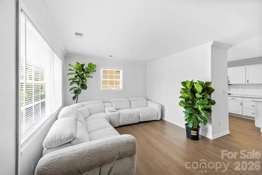 1047 White Plains Road, Charlotte, NC 28213 - #3