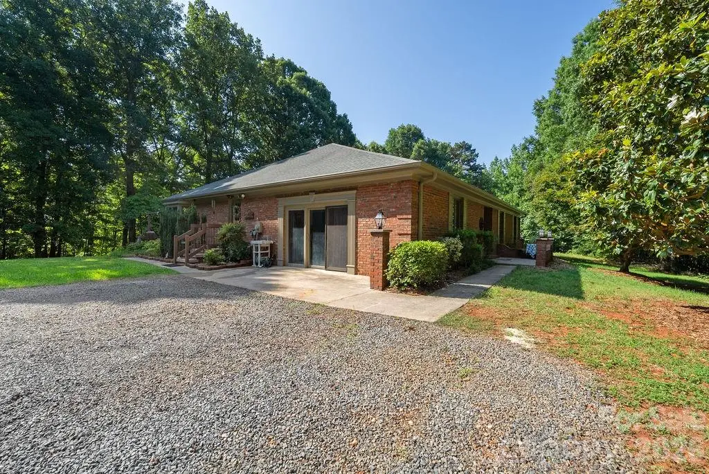 8418 Pine Hill Road, Charlotte, NC 28227 - #1