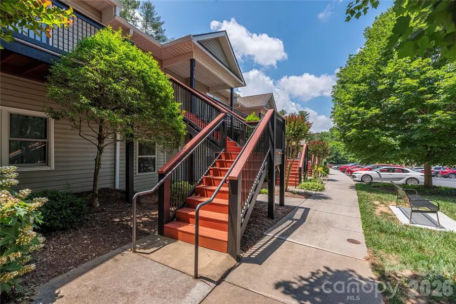 409 Carlyle Way, Asheville, NC 28803 - #3