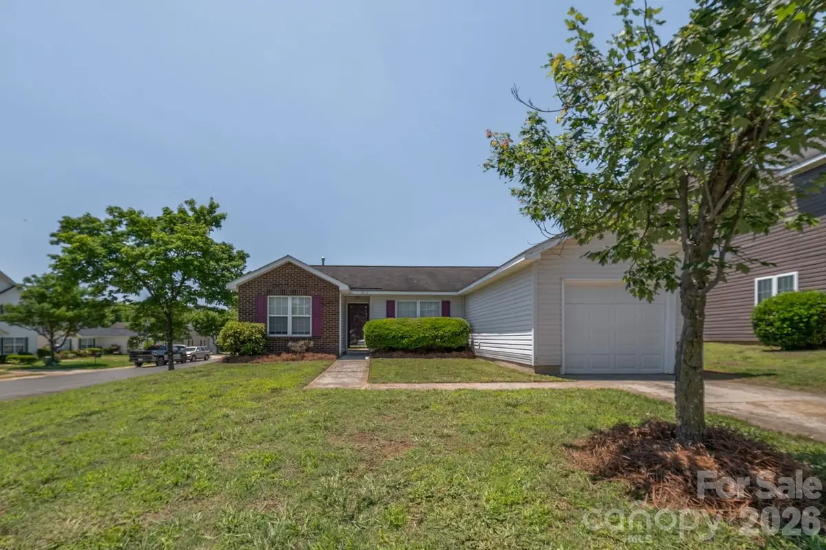 3003 Fairglen Road, Charlotte, NC 28269 - #1