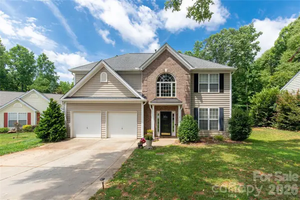 1126 W Arrow Lake Court, Lancaster, SC 29720