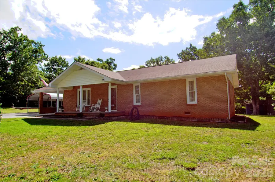 848 Deer Park Road, Nebo, NC 28761 - #3
