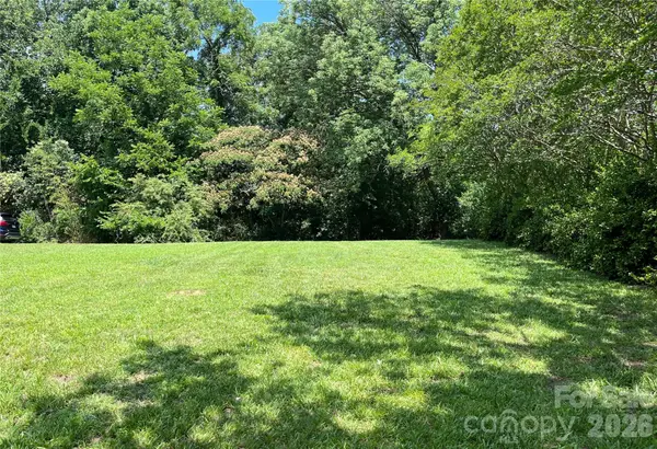 115 Edgewood Avenue Ne, Concord, NC 28025