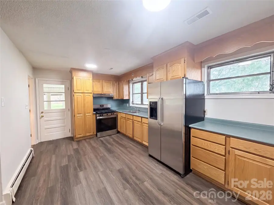 1580 W Cloaninger Avenue, Statesville, NC 28625 - #2