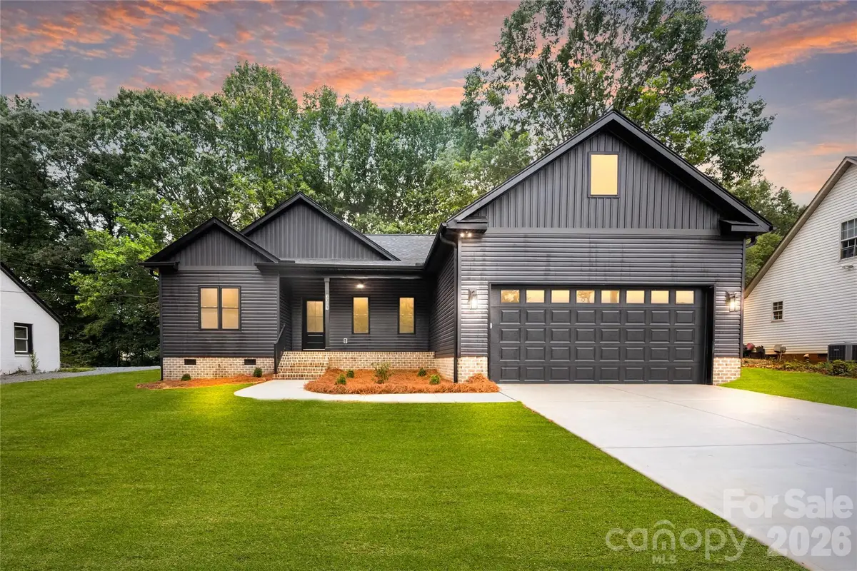 3301 Eva Drive Nw, Concord, NC 28027 - #1