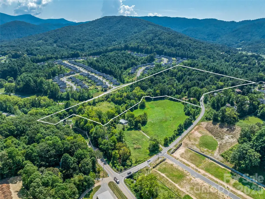 28 Pleasant Grove Road, Weaverville, NC 28787 - #3