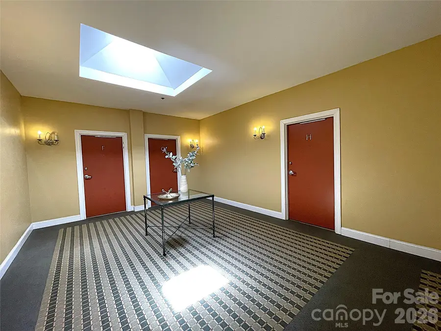 475 S Church Street #H, Hendersonville, NC 28792 - #3