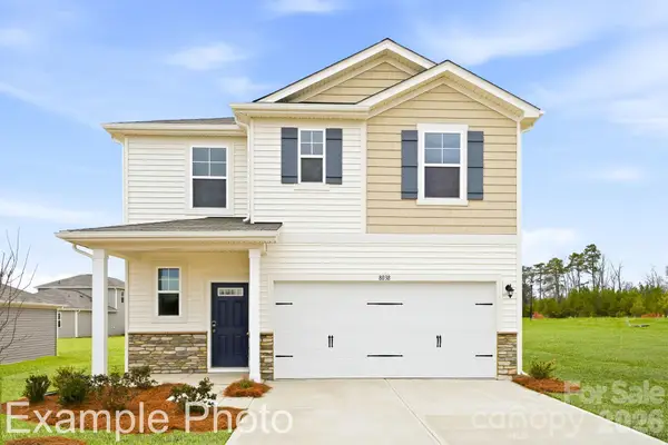 2942 31st Street Lane Ne, Hickory, NC 28601