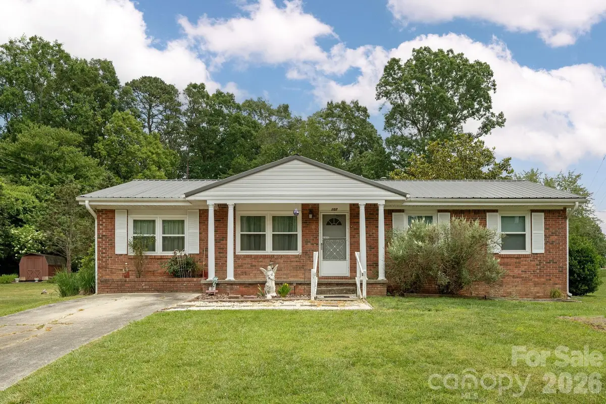 107 Maywood Road, Hendersonville, NC 28792 - #1