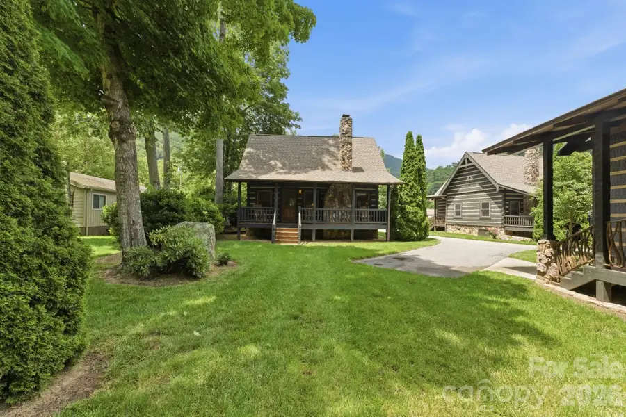 18 Rachels Circle, Maggie Valley, NC 28751 - #2