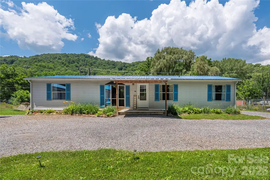 1458 Old Balsam Road, Waynesville, NC 28786 - #2