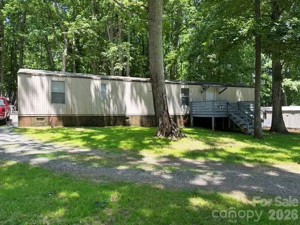225 Starlight Drive, Lincolnton, NC 28092