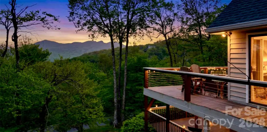 569 Shelter Rock Circle, Sugar Mountain, NC 28604 - #2