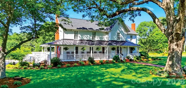 3453 Plateau Road, Newton, NC 28658