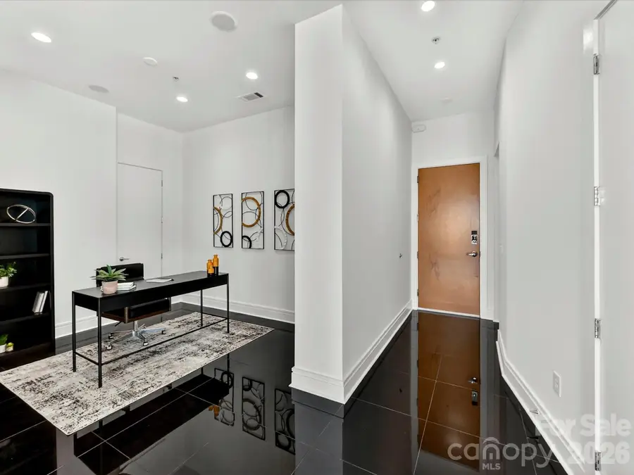 505 E 6th Street #1601, Charlotte, NC 28202 - #3