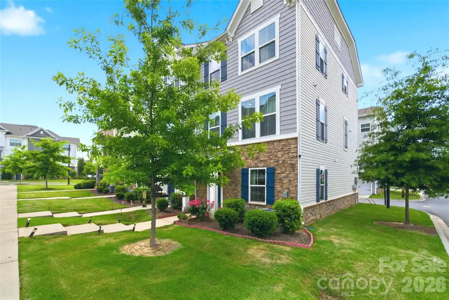 9116 Mallard Mills Drive, Charlotte, NC 28262 - #2
