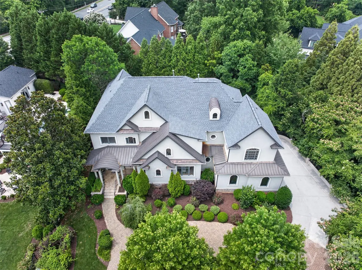 2132 Foxcroft Woods Lane, Charlotte, NC 28211 - #1