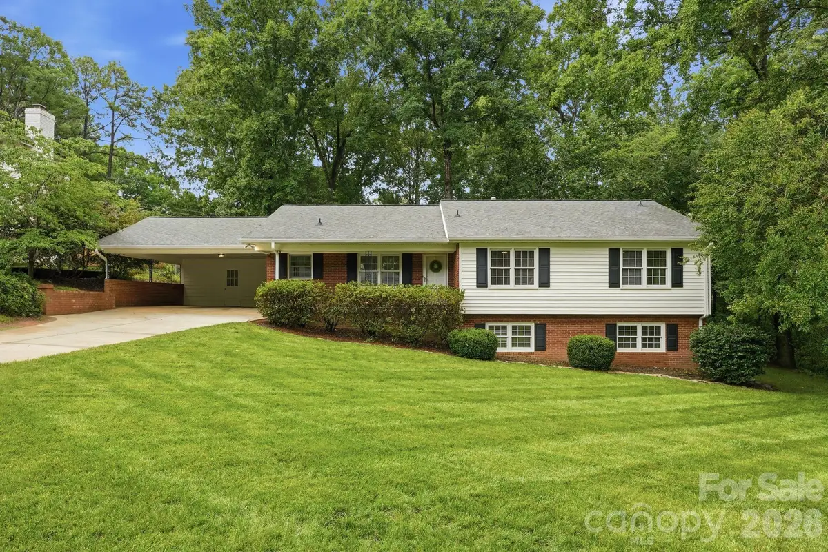 926 Shady Bluff Drive, Charlotte, NC 28211 - #1