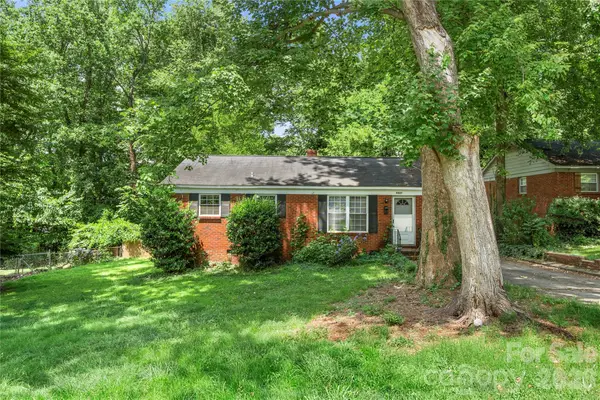 5027 Erickson Road, Charlotte, NC 28205