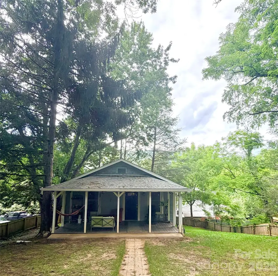 14 Border Street, Black Mountain, NC 28711 - #2