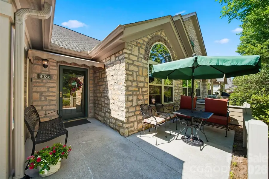 808-C Wynnshire Drive, Hickory, NC 28601 - #3