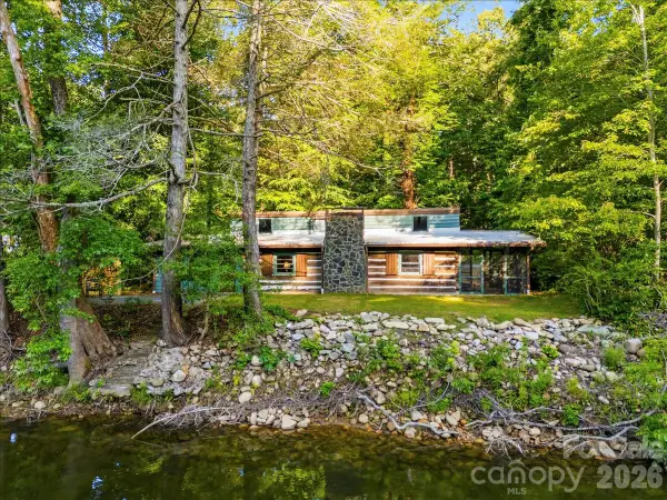 1878 Linville River Road, Nebo, NC 28761