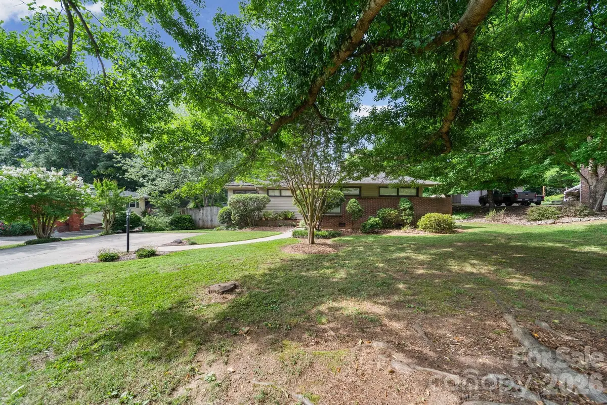 214 Walnut Avenue, Mount Holly, NC 28120 - #1