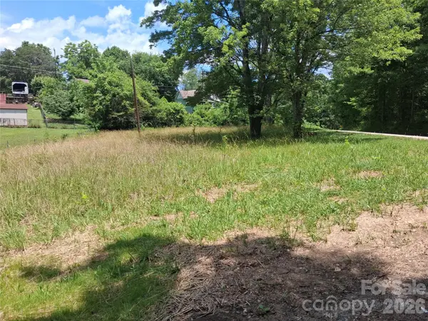 375 Ridge Road, Marion, NC 28752