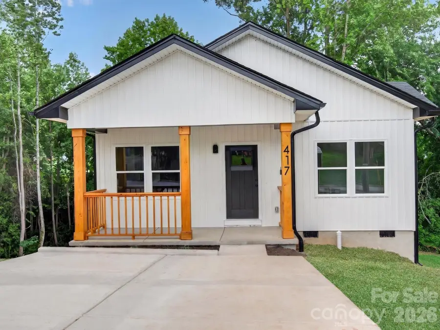 417 8th Street Drive Sw, Hickory, NC 28602 - #2