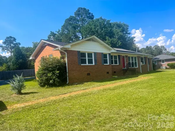 14 Hamden Circle, Cheraw, SC 29520