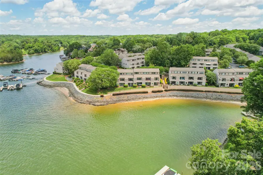 14039 Queens Harbor Road, Charlotte, NC 28278 - #2