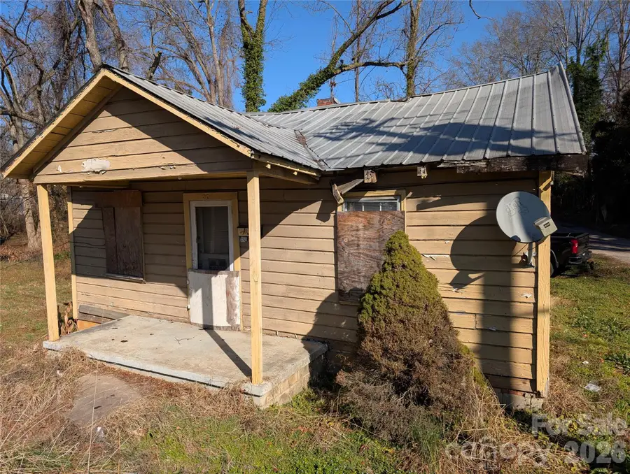 310 W Floyd Baker Boulevard, Gaffney, SC 29341 - #3