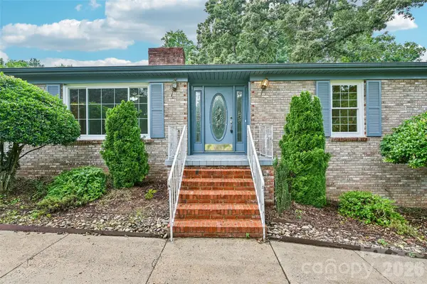 1621 N Oak Drive, Shelby, NC 28150