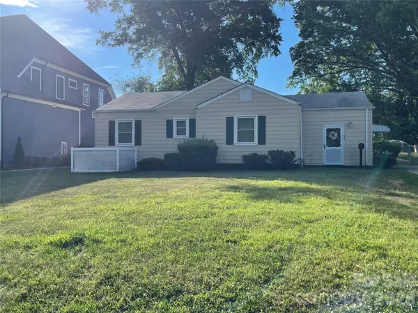 3222 Auburn Avenue, Charlotte, NC 28209