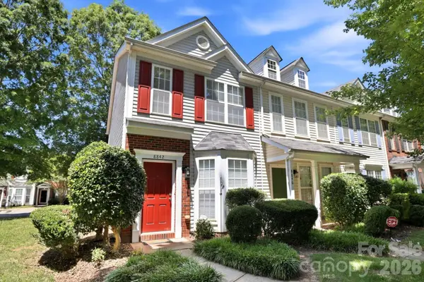 8842 Gerren Court, Charlotte, NC 28217