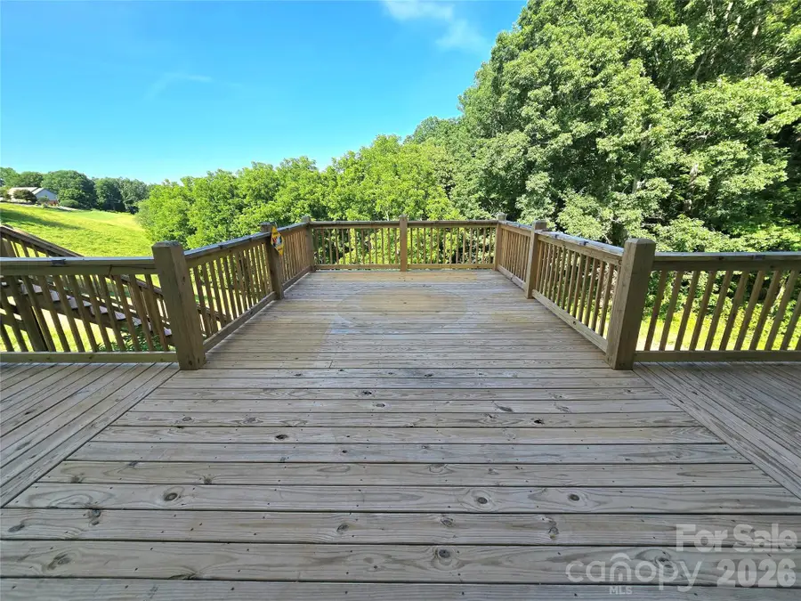 37 Justice Drive, Leicester, NC 28748 - #2