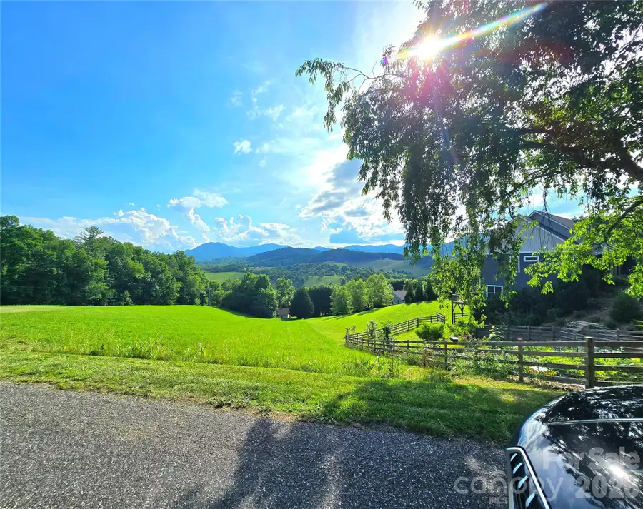37 Justice Drive, Leicester, NC 28748 - #3