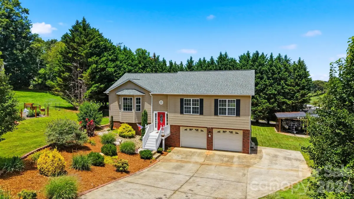 1258 Birch Drive, Morganton, NC 28655 - #1