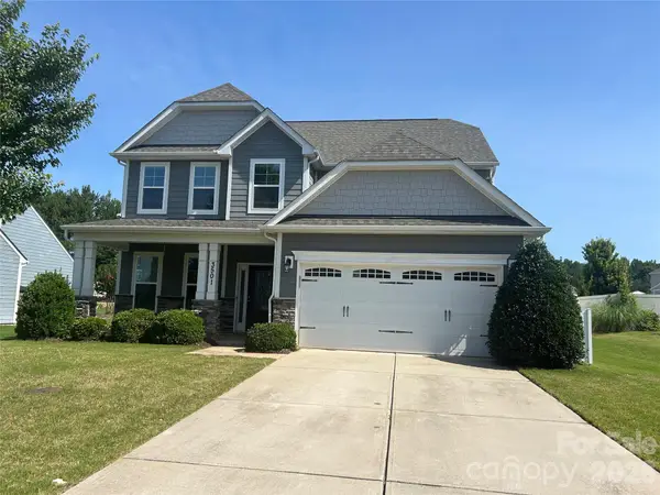 3501 Delaware Drive, Denver, NC 28037