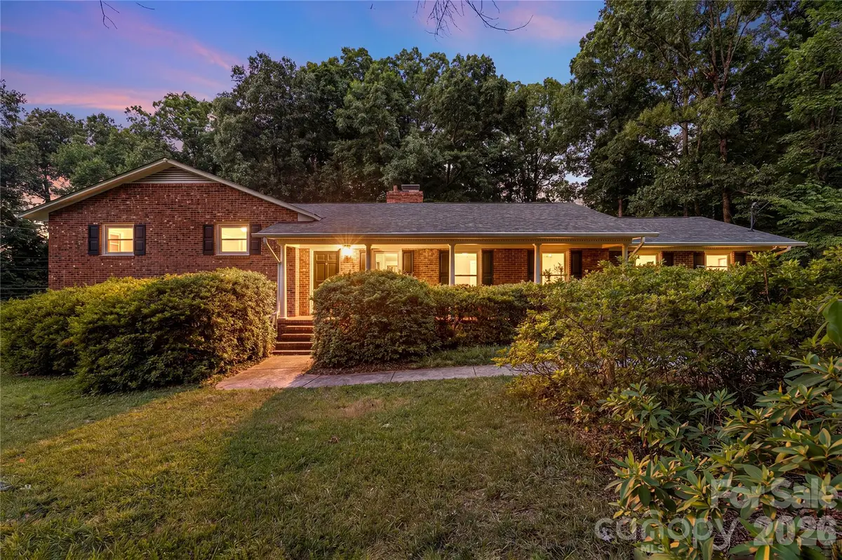 221 Kingsway Circle, Charlotte, NC 28214 - #1