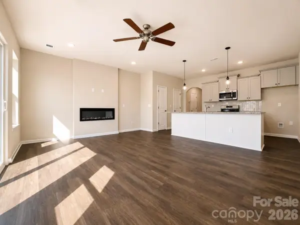 5929 Wallace Avenue, Charlotte, NC 28227